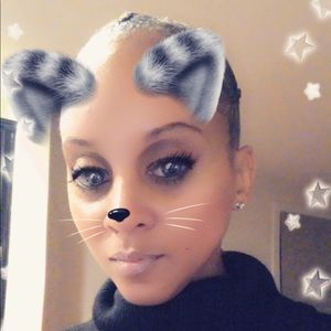 Meet your Posher, Christal